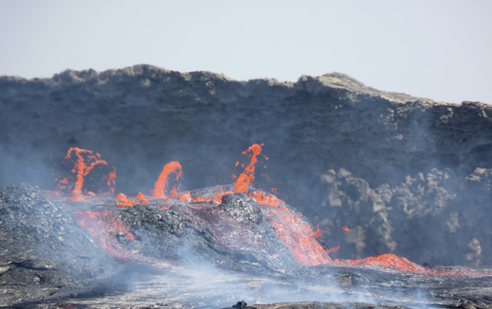Active lava 